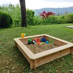 Haus Jana Holiday home Hermagor-Pressegger See