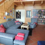 Haus Jana Holiday home Hermagor-Pressegger See