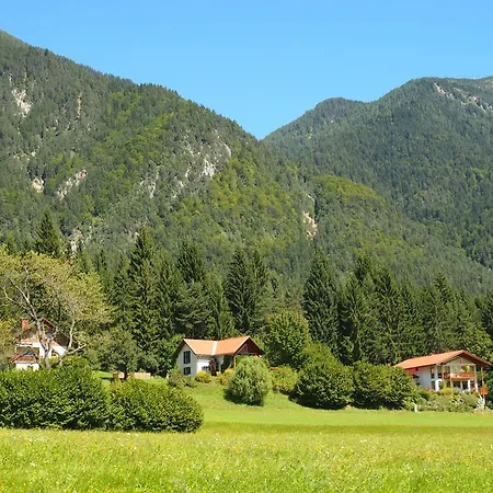 Haus Jana Hermagor-Pressegger See